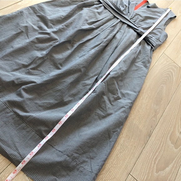 Lida Baday Gingham V Neck Dress in Black & White Size 4 - Picture 11 of 13